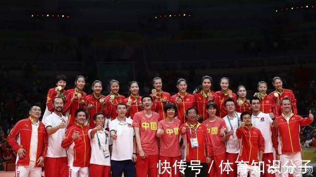 美国春晚|恭喜61岁郎平,美国春晚发来重大贺电,不愧是中国女排第一人