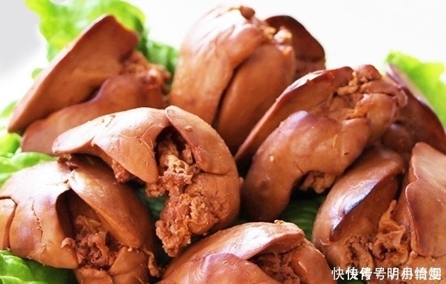 维生素鸡身一重要部位，给牛肉都不换，每到秋冬多吃些，不用去医院