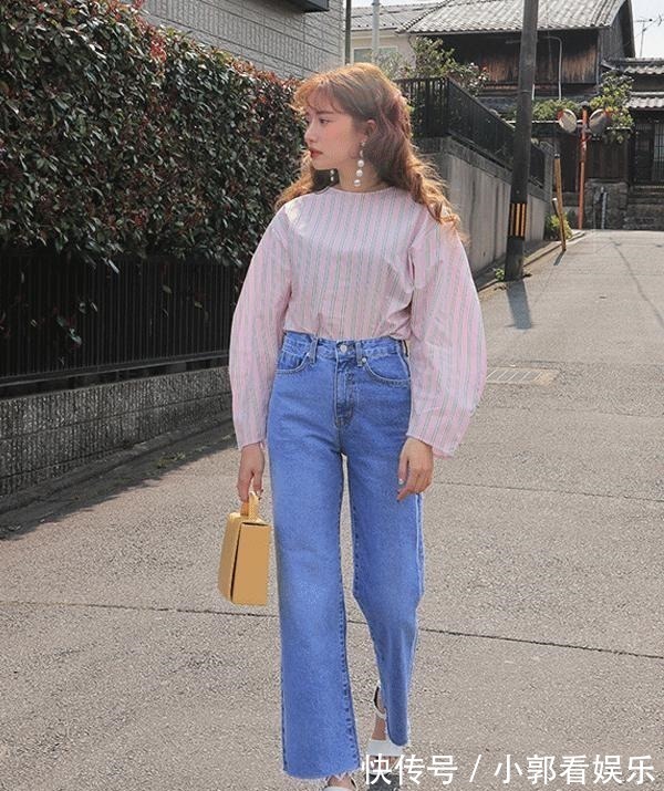 小脚裤 放弃小脚裤吧,今年流行的是“豆角裤”,时髦显瘦,怎么穿都好看!