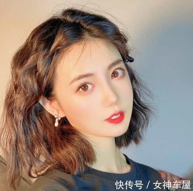 发型 如何让自己剪一款漂亮的发型看看这15款,很值得尝试!