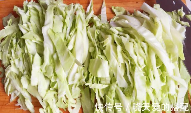 减肥|这菜很便宜,一颗能炒几次,低脂低热,含叶酸多,常吃再胖也能瘦