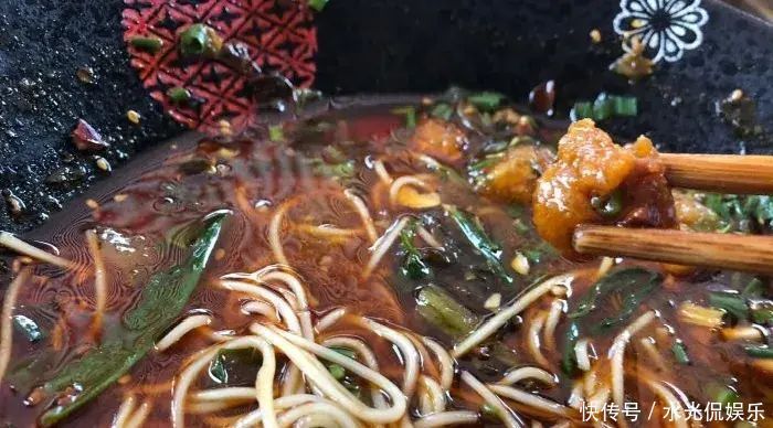 碗面|峨眉人早晨的第一碗面,你吃的哪家
