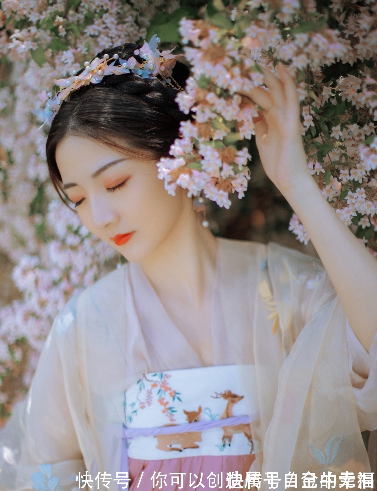 夜静!诗·九首丨星辰也有三生梦,霄汉犹存一寸柔