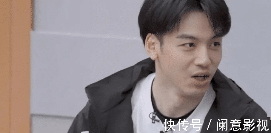 不落井下石的真君子、低調(diào)學(xué)知識(shí)的好學(xué)生,劉迦是大寫的人間清醒