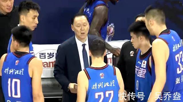 2+1|CBA大冷门！天津力克吉林，两外援合砍59分建功，琼斯首秀27+11