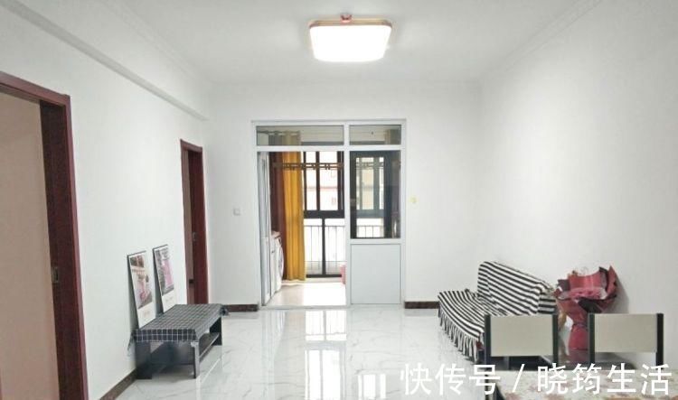 白墙|穷装8万的新房,全屋白墙不做吊顶,网友和我家的出租房差不多