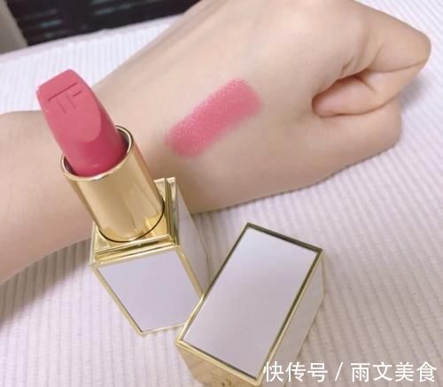 黄皮|女生买口红别冲动,这几只热门新色不要买,黄皮显黑还不好搭配