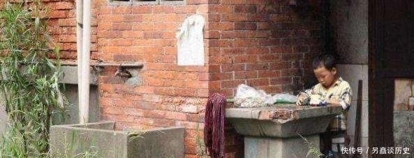 再多|农村俗语“不看家中宝,只看门前草”啥意思老祖宗的话还在理吗