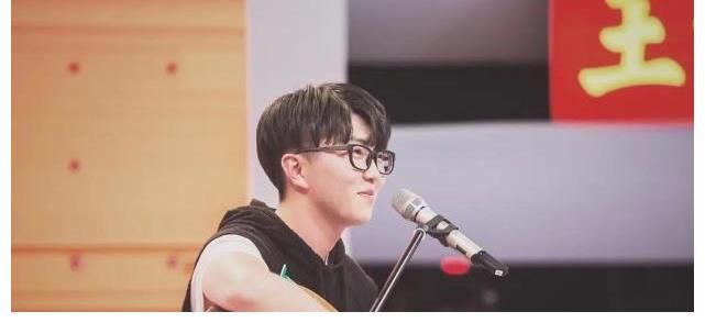 《令人心動(dòng)的offer3》中，毛不易分享做護(hù)士時(shí)的emo時(shí)刻，好真實(shí)