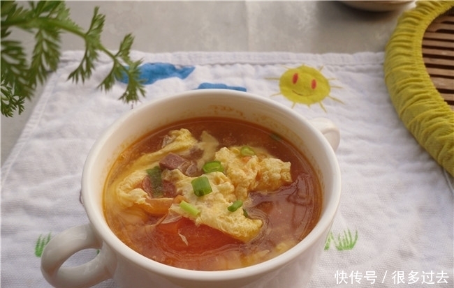 鸡蛋此做法,营养全面吃不胖,口感蓬松嫩滑,像云朵一样漂亮