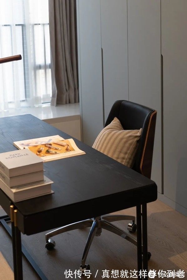 客厅|他家190㎡,坚持拆掉一面墙,装修后,满屋子的高级感,藏不住了