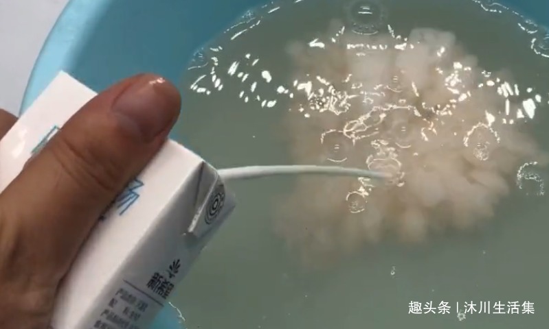 洗完土豆丝的水，一滴也别倒了，用途花钱都难买，看完感觉赚大了