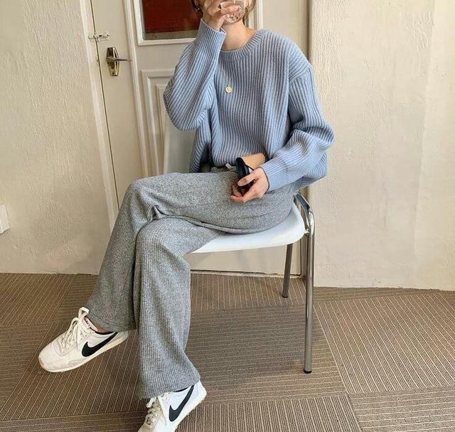 日常穿搭,教你懒散的自然,7套「慵懒休闲风」穿搭很加分