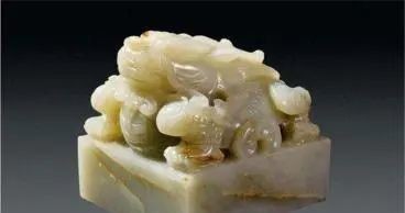 村民挖菜窖挖出明代古墓,出土唯一一件玉器,成为首都博物馆的镇馆之宝