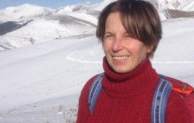 為證明時間不存在，英國科研人員讓一女性在地洞130天，結果如何