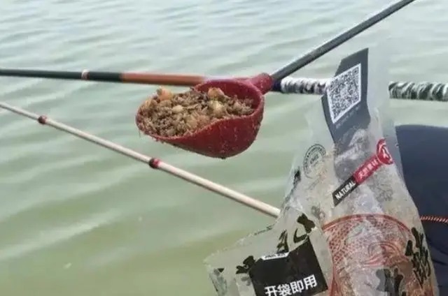 钓草鱼这3个绝招,我用了20年,每次都能钓爆护!