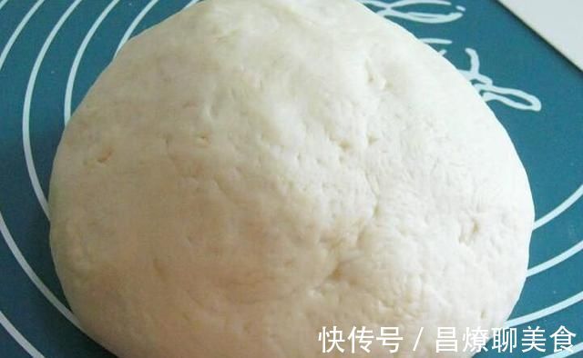 秋天,饺子面条靠边站,给家人做此面食,汤鲜美味还筋道,太香了