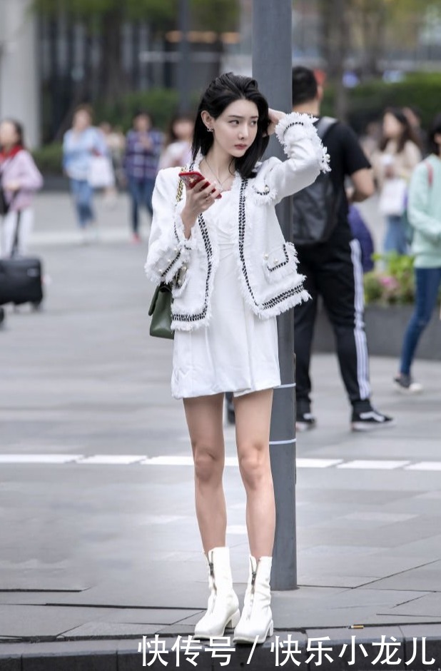 不同风格的裙子穿出不同的美,尽展迷人风采