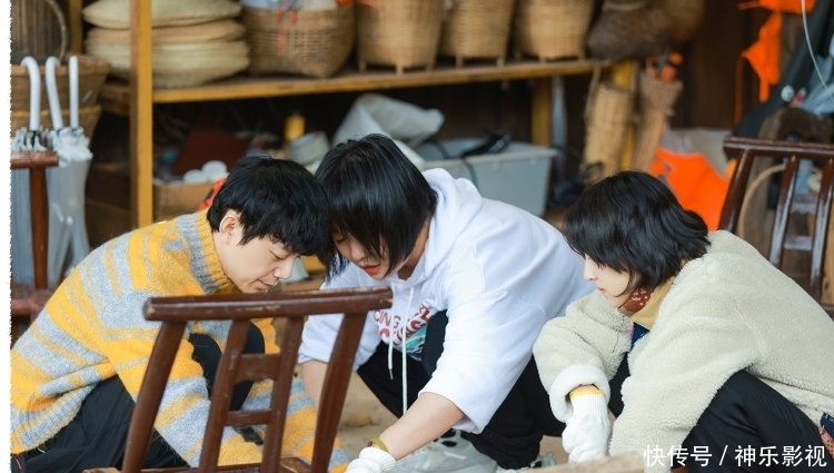 蘑菇|“向往3懒”的影响有多大?何炅看到新嘉宾主动干活,竟心生感动