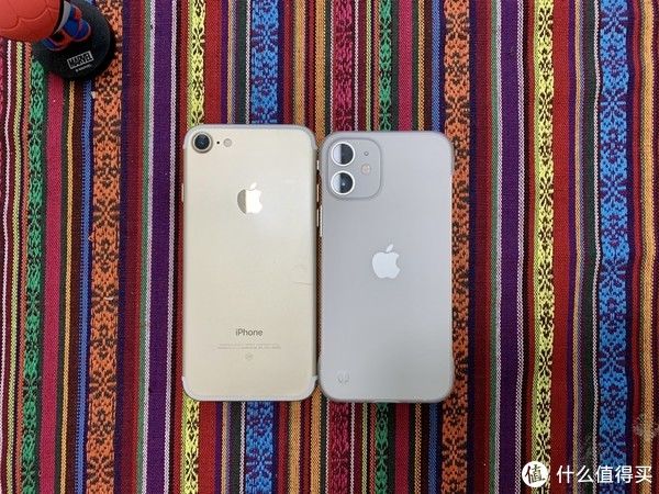 iPhone 12 mini 首发开箱对比7和xs|带着小屏去旅行 | 特别