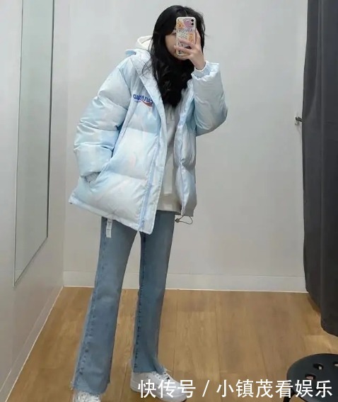 冬天穿“卫衣+棉服”真好看,休闲又保暖,这样出街回头率很高