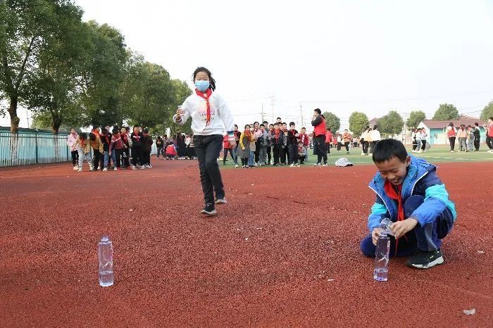 泰州市流动少年宫|“悦”运动 越健康——泰州市流动少年宫走进学校开展课后服务活动