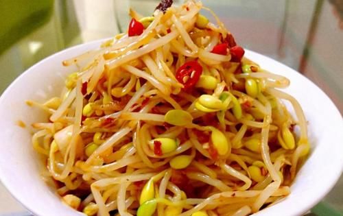 女性到了中年，推薦常吃3種食物，補充營養(yǎng)，延緩衰老，增強體質(zhì)