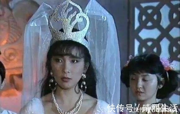 女娲娘娘|女娲想杀纣王被金光所阻，女娲真的杀不了纣王吗