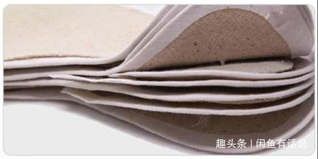 比尔盖茨 男人别总穿皮鞋,闷脚!现在大佬都爱穿“千层底”,舒服还有范