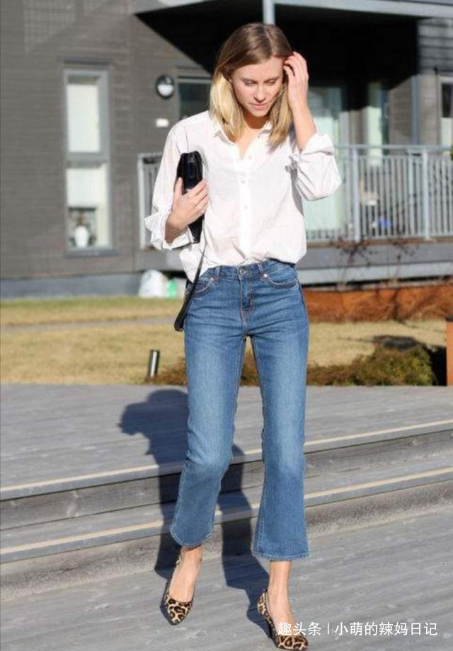 裤装 女人过了50岁,别打扮的那么俗气!这4种衣服要少穿,廉价没品位