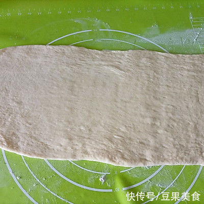 烤箱|#一口新年味，全家享佳味#紫薯大理石吐司间包