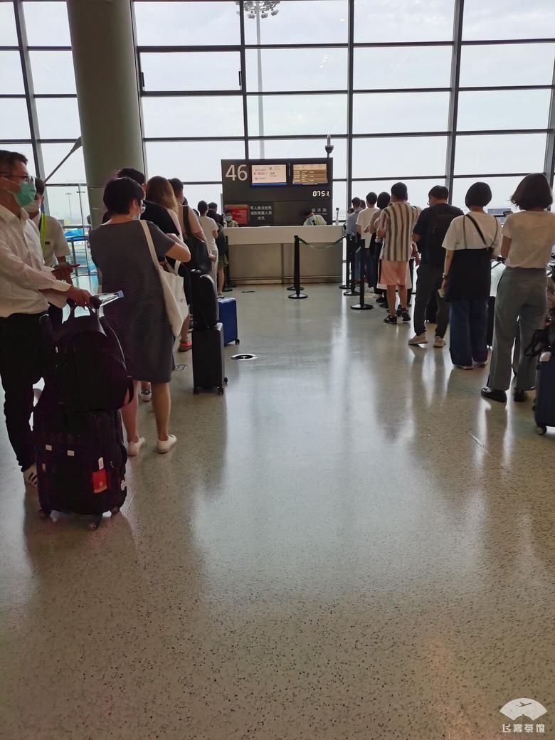 拔草东航A350套房商务舱座椅能随意调整方向,大飞机真带劲