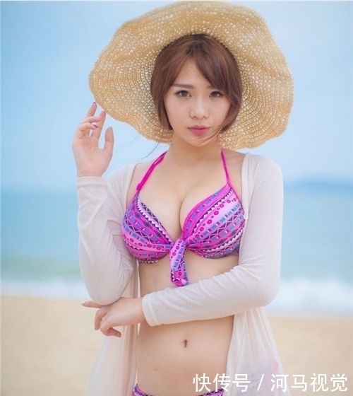 散发|自由美搭的比基尼泳衣美女,散发女神韵味