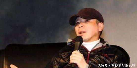 送礼是门大学问!马未都送了根绿松石拐杖给冯小刚,看清了其人