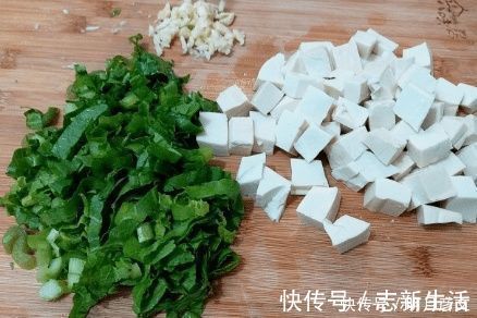 辣椒面|立春多吃此菜,补钙补铁,开胃助消化,比麻婆豆腐好吃
