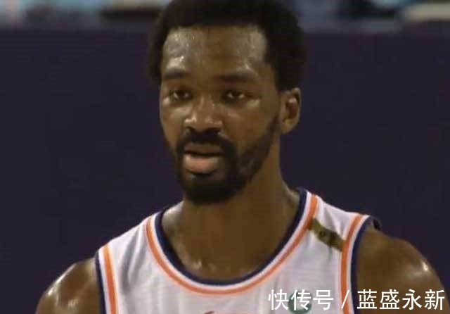 易建联|7分优势掀翻广东队!上海新星爆发,王哲林17+8,易建联多次挨帽!