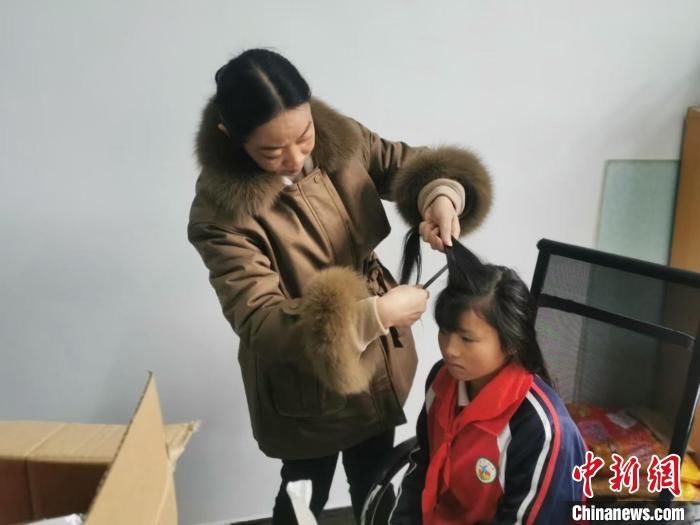 大歹小学|贵州教师王玉：被苗家人尊称为“蝴蝶妈妈”的汉族老师