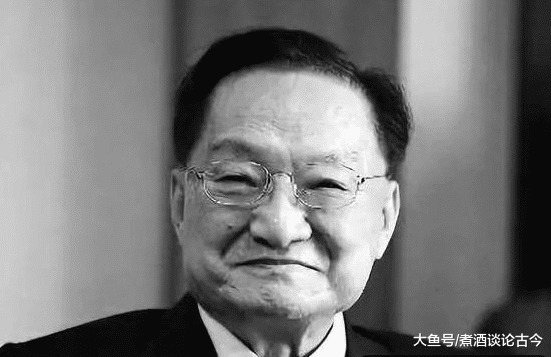 老梁当面说金庸的作品里有3个错误,金庸记下后,回去就修改了