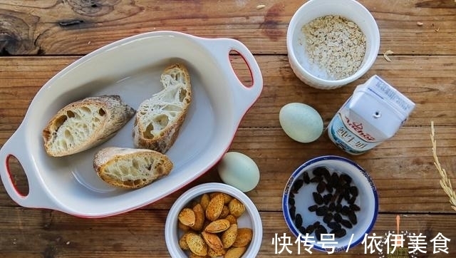 剩的干巴馒头别再扔了，跟我学，秒变抢手货，老公夸我真能干