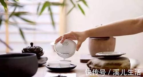 失眠多梦|失眠最怕一种“水”,每晚喝两口,远离焦虑抑郁,瞌睡虫不请自来