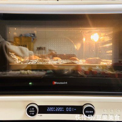 这甜流油的蜜汁烤红薯连吃3天了！明天还想吃