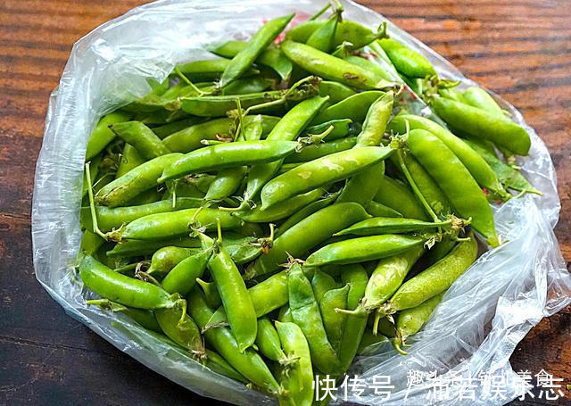 储存青豌豆冷冻前要焯水吗做对了不缩瘪,一年四季想吃不用愁