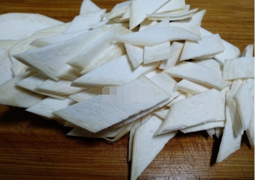 杏鲍菇这样炒,只需多加两个食材,没肉却比加肉还要好吃,下饭菜