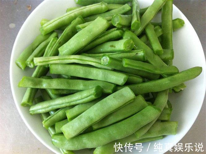 韭菜|女性不想显老，不妨多吃以下四种食物，补血养颜，气色会更好！