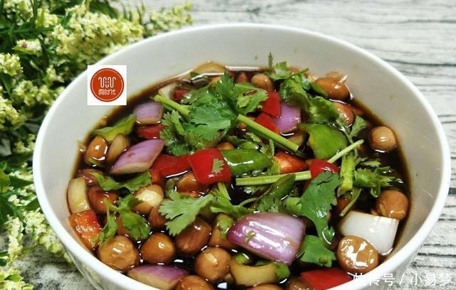 教你一道最受欢迎的下酒菜,做法很简单,有了它,喝小酒滋有味儿