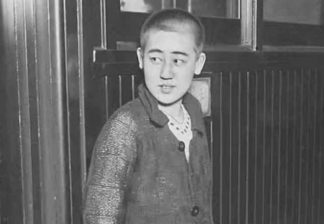 之花川岛芳子究竟是枪决还是隐居?方姥