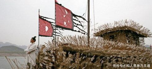 刘备|草船借箭,曹操放火箭该怎么办鲁肃幸好没放,孔明还留了一手!