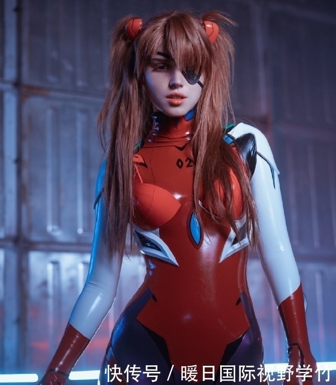 萌妹|俄罗斯萌妹:胶衣cos各种动漫角色,阿宅们却好奇为何会鼓包?