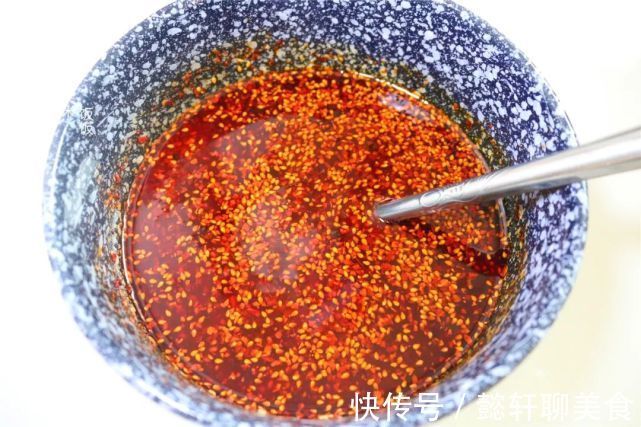 香叶|做辣椒油，我常用这8种香料，鲜香四溢，拌什么菜都好吃