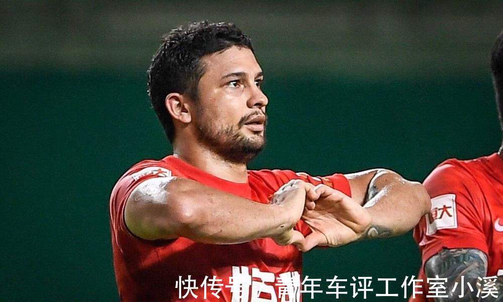 弗鲁米嫩塞|贪婪!曝国足33岁球星坚持索要高薪,留洋仍不忘记赚钱